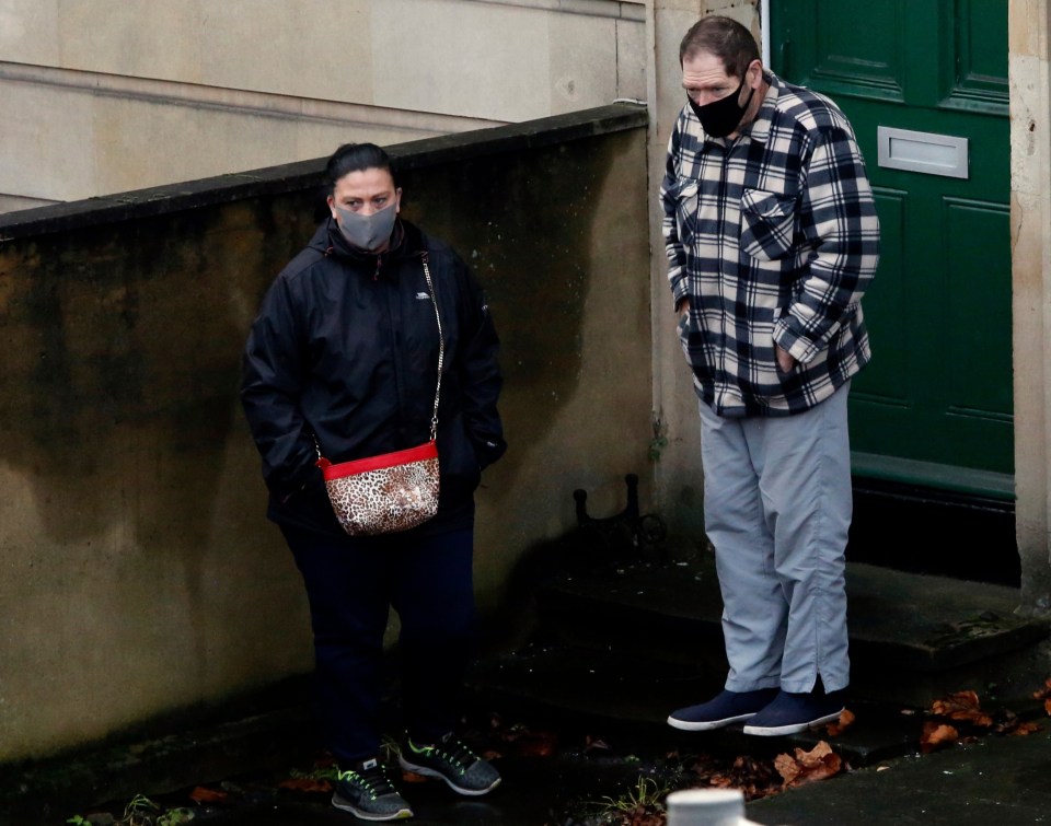 Matthews and Saunders went flat hunting in the south of England