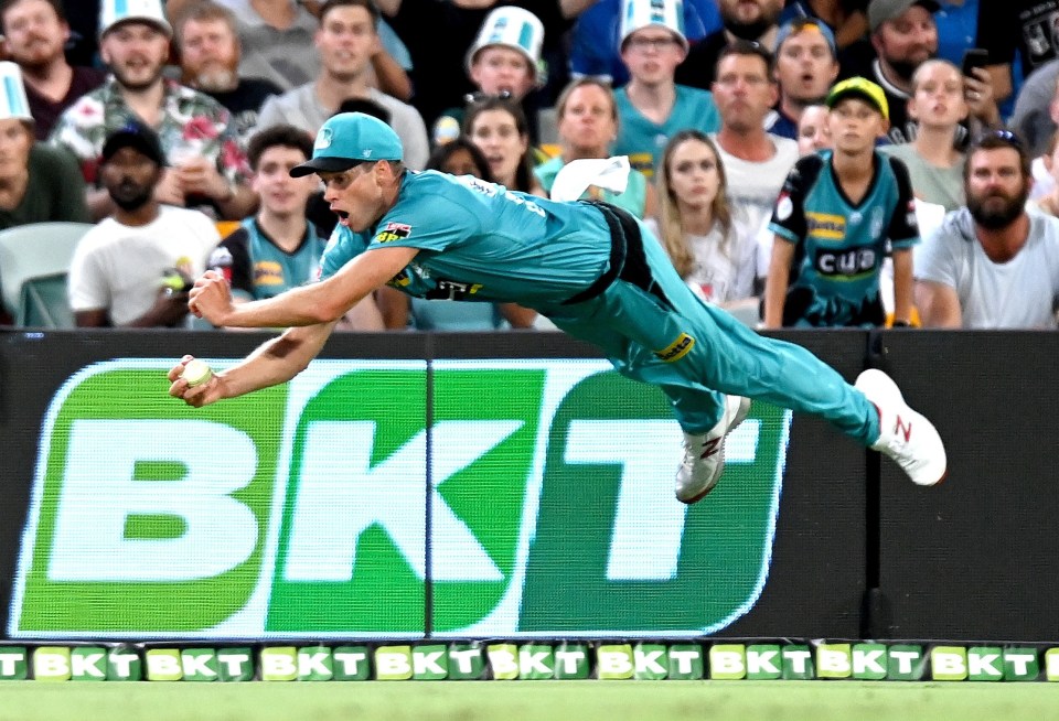 Ben Laughlin took one of the greatest T20 catches of all time in Brisbane Heat's Big Bash win over Adelaide Strikers