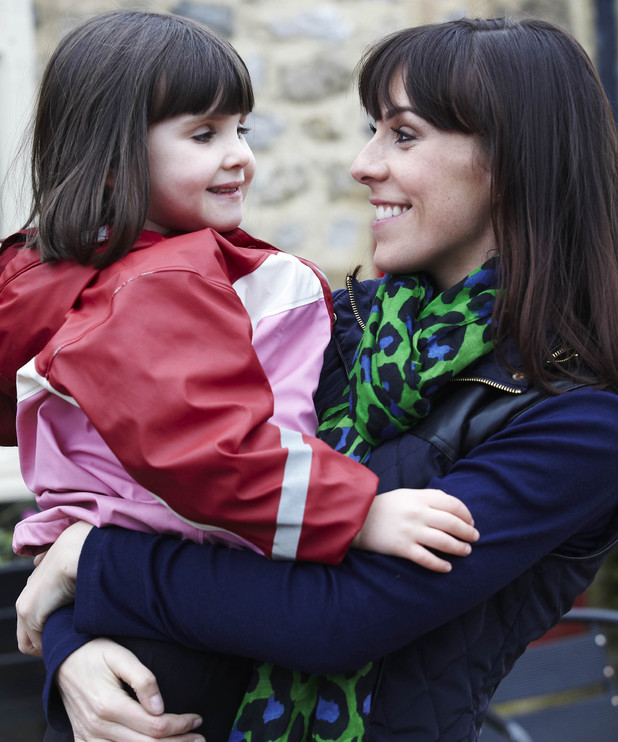 April with her late mum Donna Windsor (Sophie Jeffery)