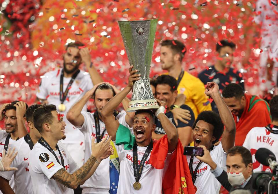 Sevilla registered an increase in revenue from the year before and managed a net profit