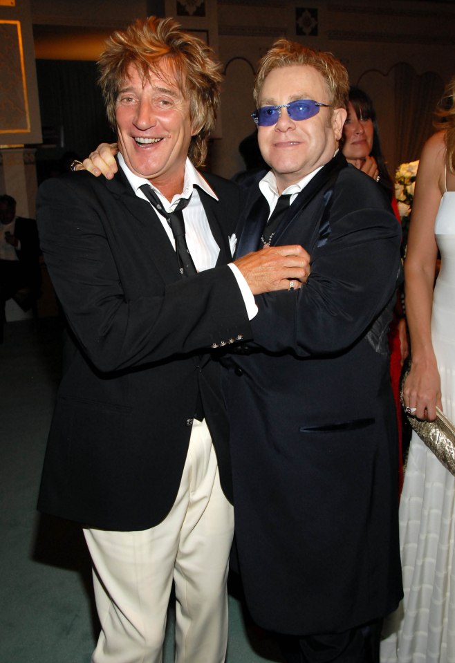 Elton John and Rod Stewart’s increasingly dull celeb feud