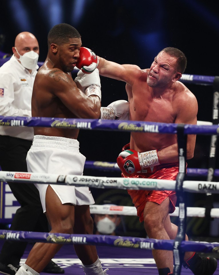 AJ then stopped Kubrat Pulev in nine rounds last month