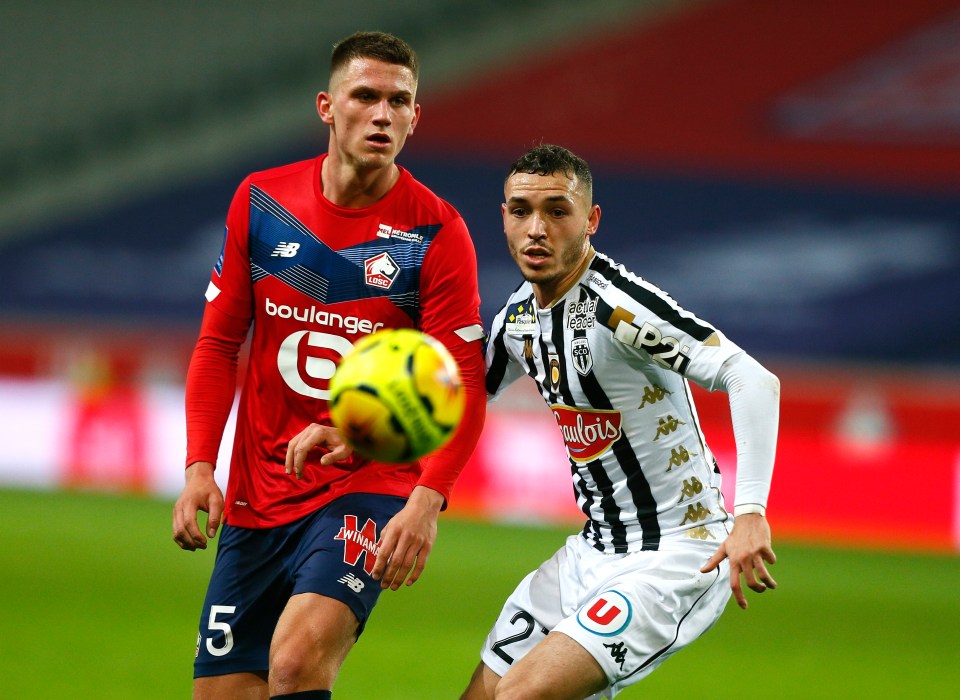 Lille are unlikely to sell Sven Botman in this month's transfer window amid links to Liverpool