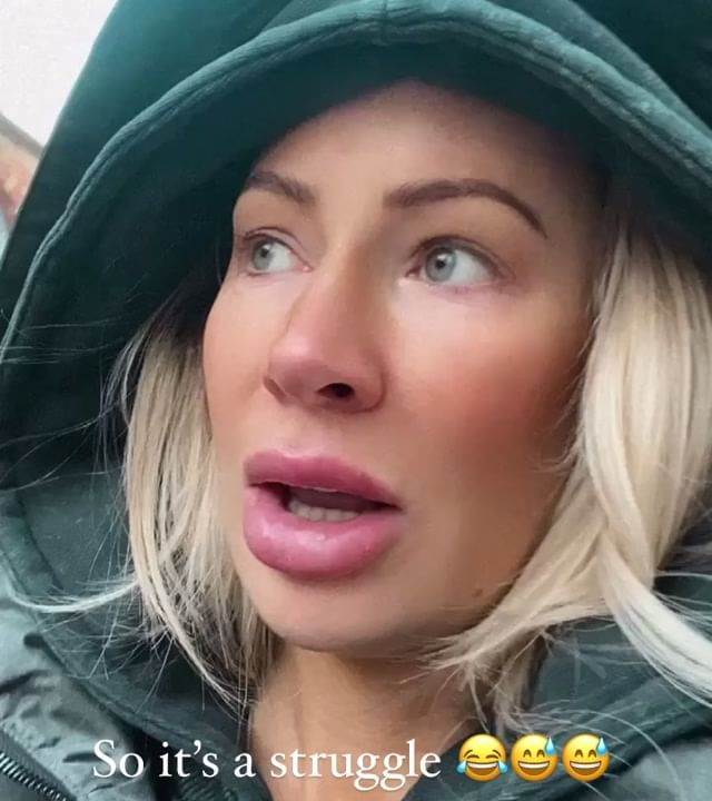 Olivia hit back Laura, mocking her for calling it "hard work" to be in Dubai