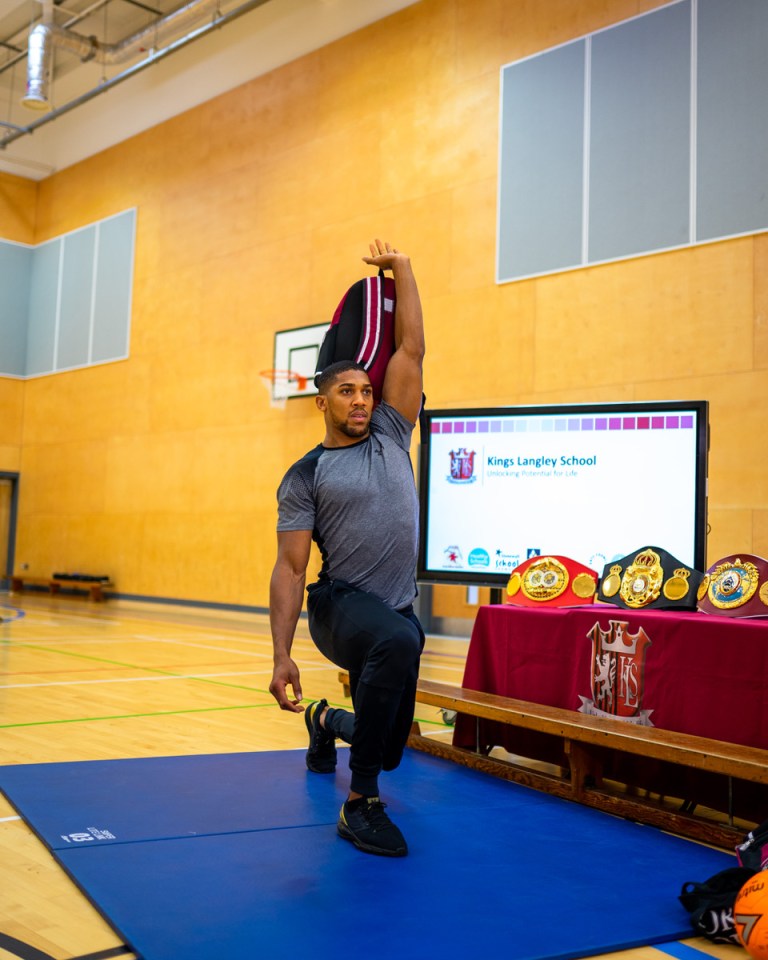 Anthony Joshua shows off his home workout for pupils to follow 