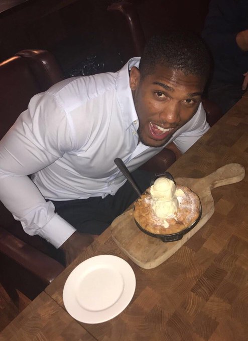 Anthony Joshua has a sweet tooth for apple pie