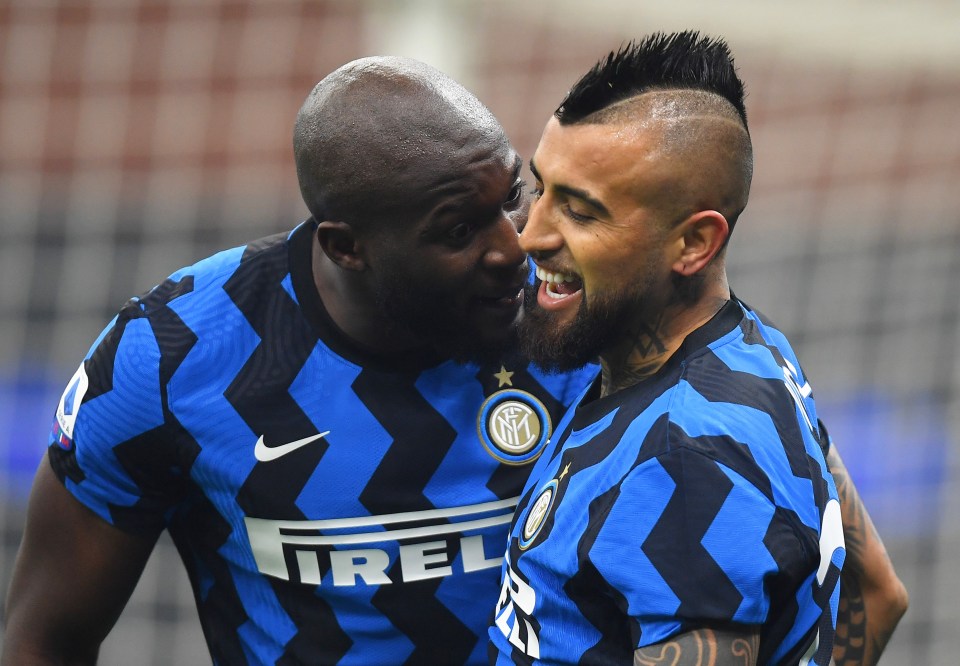 Arturo Vidal kissed the Juventus badge before scoring against them in a 2-0 win for Inter Milan