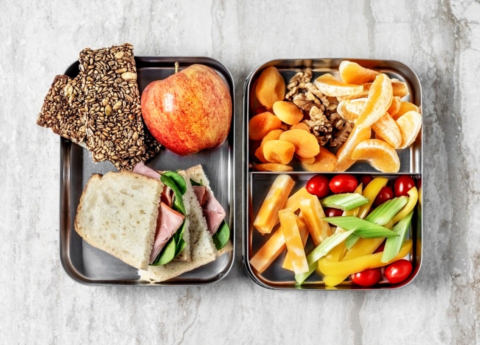 The ideal filling for a healthy kids' lunchbox has been revealed, with nutritionists recommending a mix of carbohydrates, protein, fruit and healthy fats