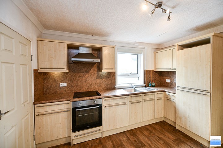 The kitchen is fully fitted so the new buyers won't need to replace it if they don't want to 