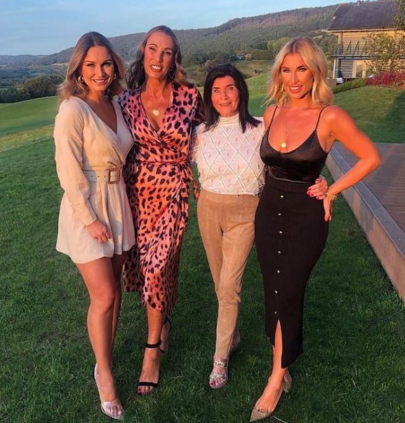 Sam and Billie Faiers' beloved Nanny Wendy (second right) has passed away