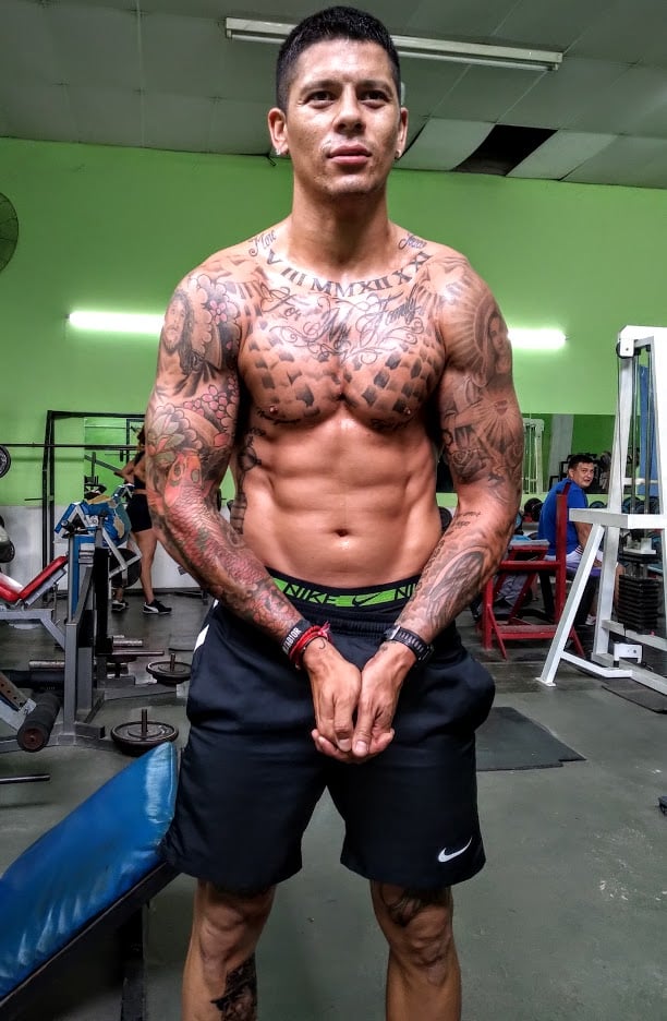 Marcos Rojo has been working out in an Argentine gym ahead of the move