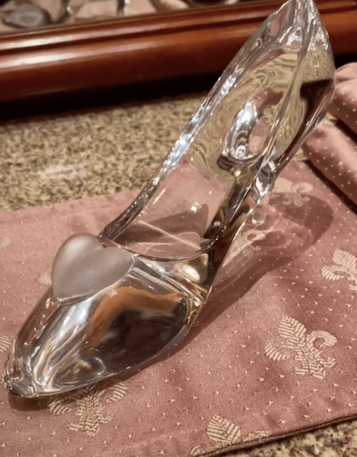 Guests who stay are given a glass slipper to remember their time there