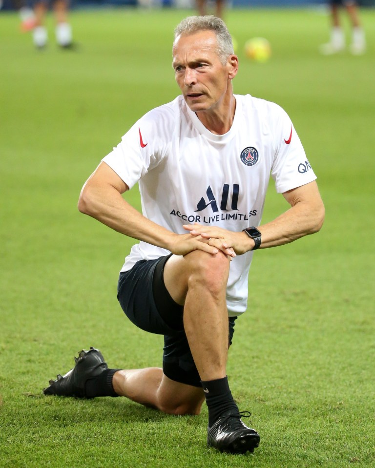 Strict fitness coach Rainer Schrey puts PSG's players through their paces