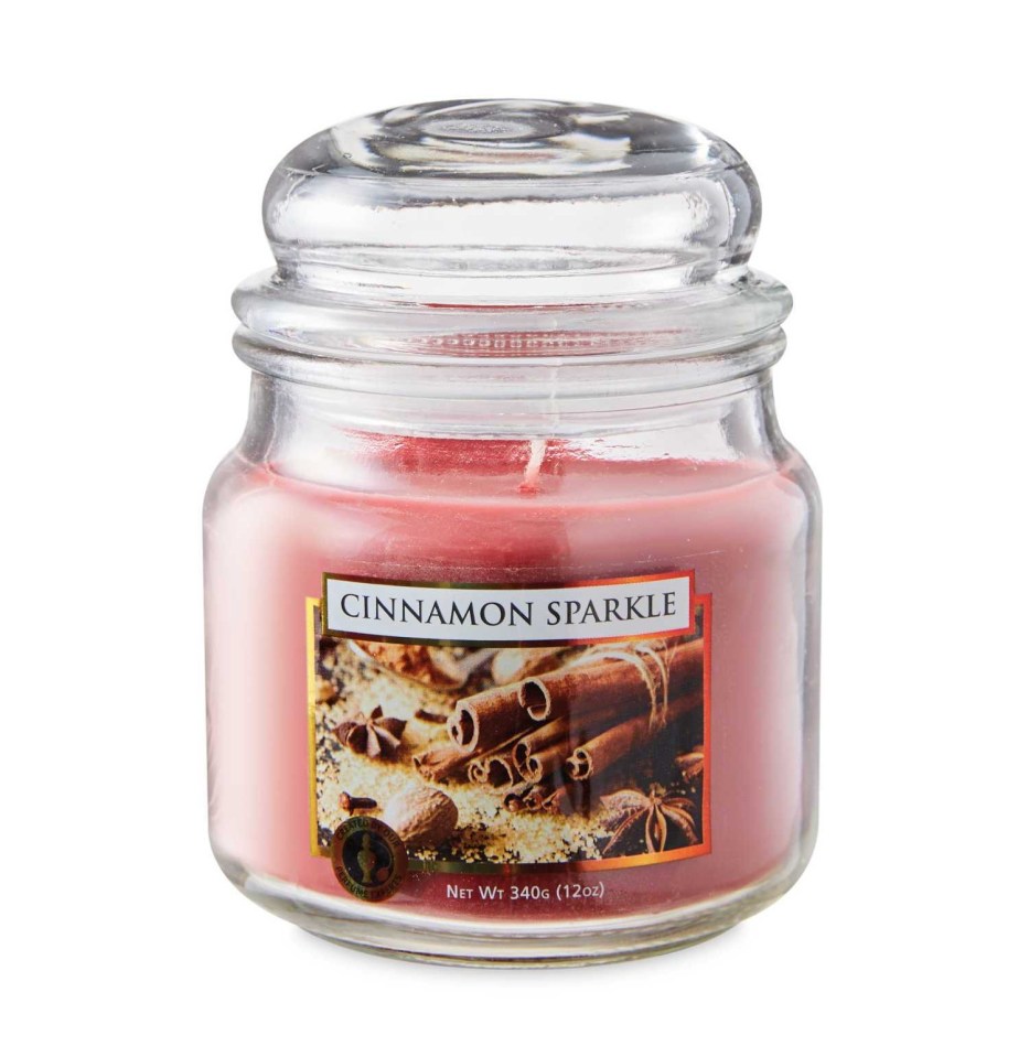 Try the Aldi Cinnamon Sparkle candle for just £2.99