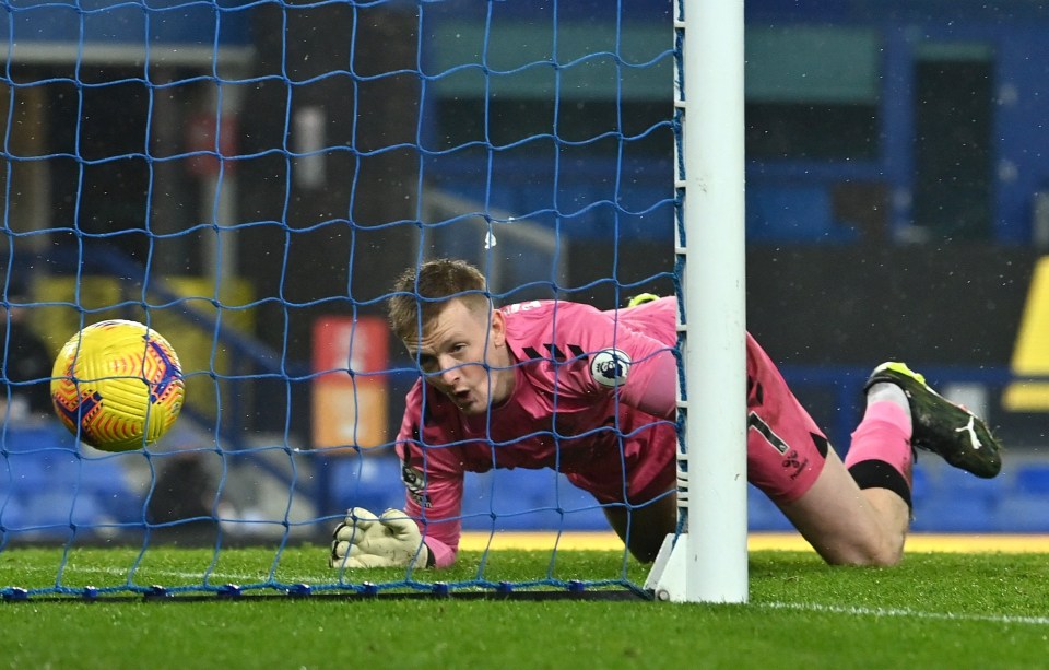 Jordan Pickford could be axed by Everton after his latest howler