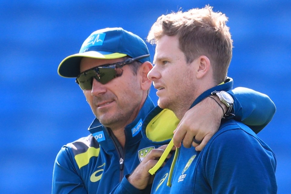 Justin Langer has leapt to Steve Smith’s defence