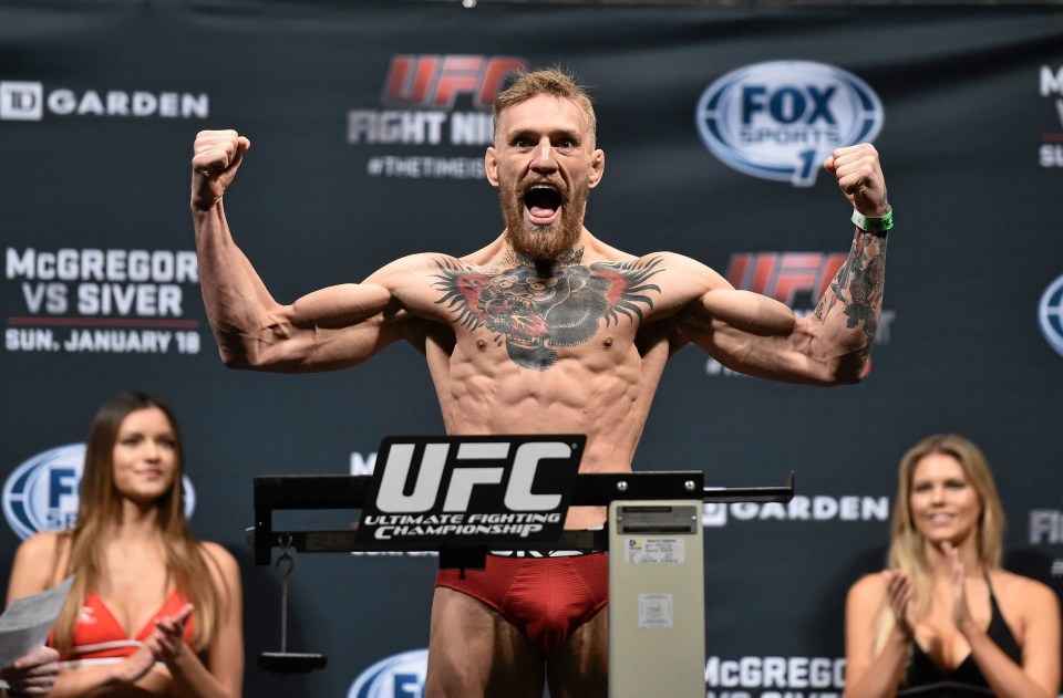 McGregor weighs-in ahead of his fight with Dennis Silver in 2015