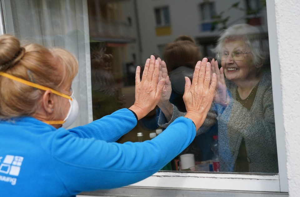 A new campaign group are calling for ministers to start allowing care home visits