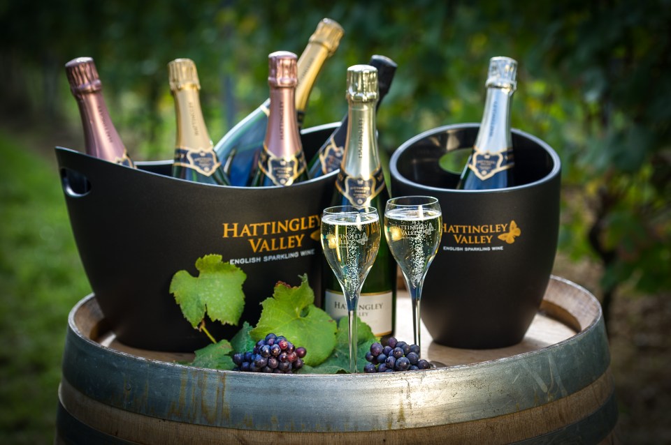 Guests will sip on a glass of bubbly from English vineyard, Hattingley Valley