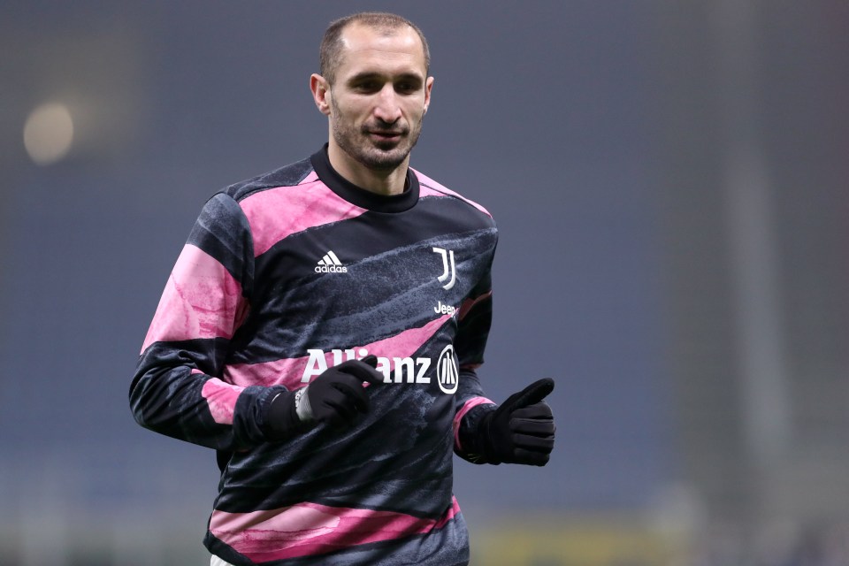 Giorgio Chiellini has revealed he turned down the chance to join Arsenal in 2001