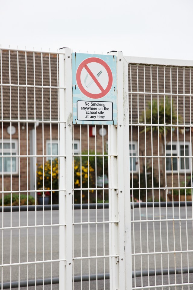 Parents will be fined £100 for smoking at the school gates