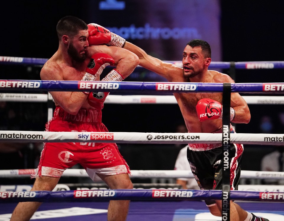 Josh Kelly was beaten by European champion David Avanesyan