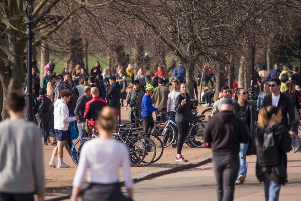 Crowds yesterday enjoyed the sunshine in London’s Hyde Park