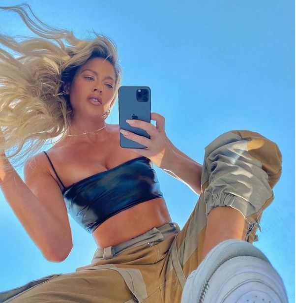 The star, real name Barbie Blank, has over 1.2m Instagram followers