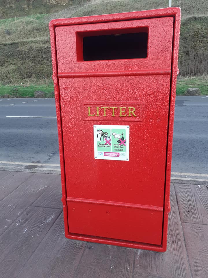 Rubbish bins painted red like post boxes have baffled users in Scarborough