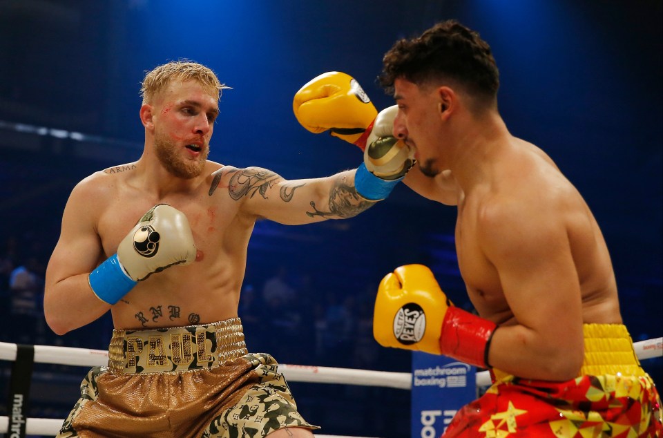 Jake Paul beat 'AnEsonGib' on his pro debut