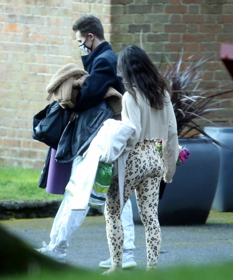 Vanessa and Joe were seen carrying their belongings out of their temporary home