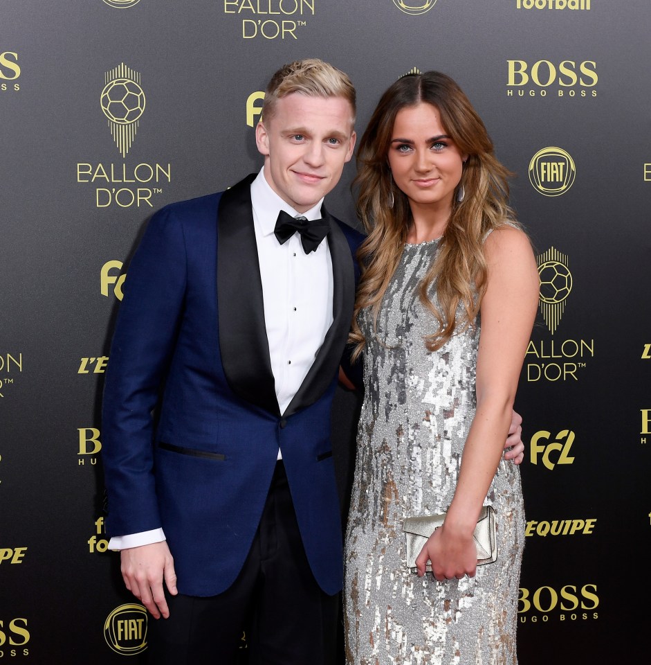 She is the girlfriend of Manchester United star Donny van de Beek