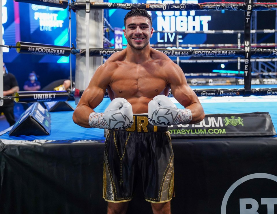 Tommy Fury is 5-0 at light-heavyweight