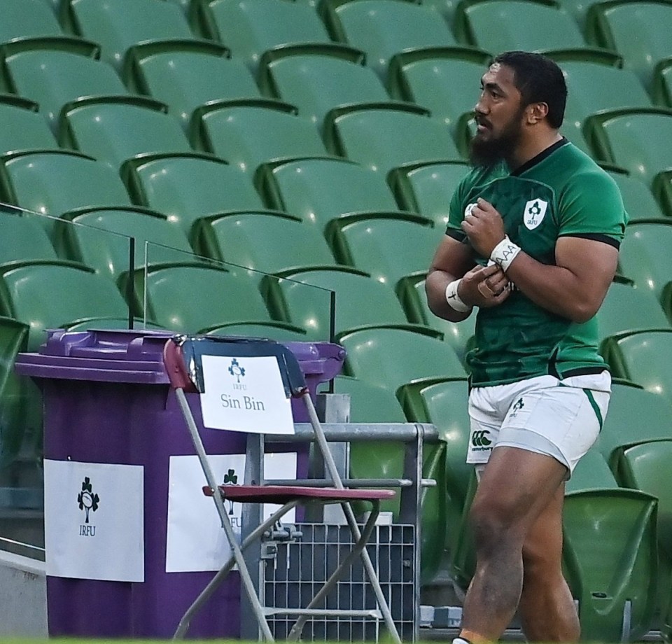 Aki trudges off after being sent off for the second time in his Ireland career