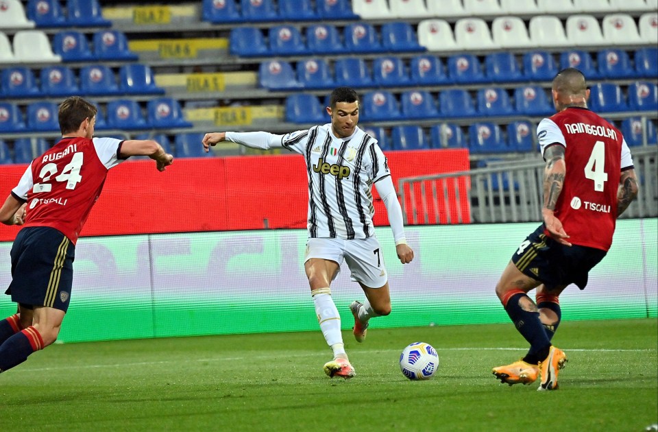 CR7 smashes home his third of the afternoon against Cagliari