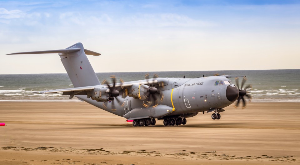 The replacement Atlas A400M is not ready for combat parachute jumps