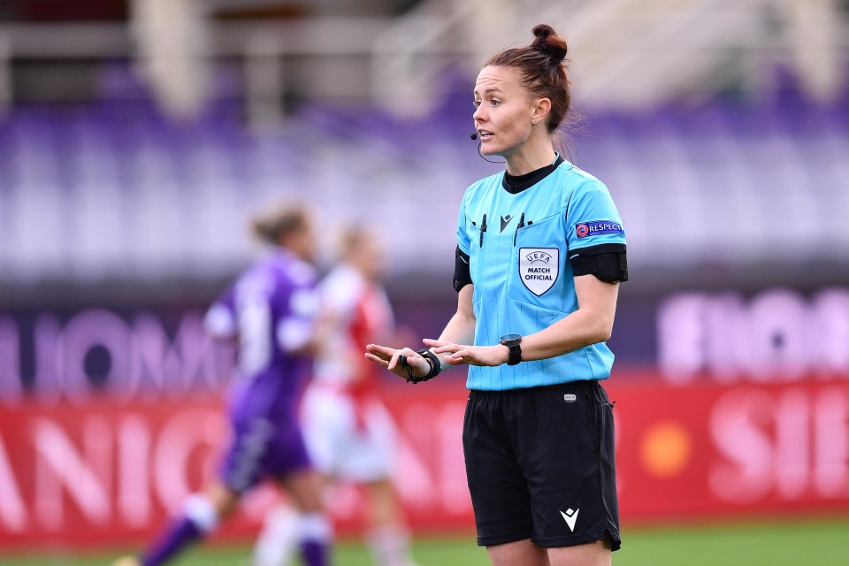 Welch took charge of Fiorentina's Women's Champions League clash against Slavia Prague