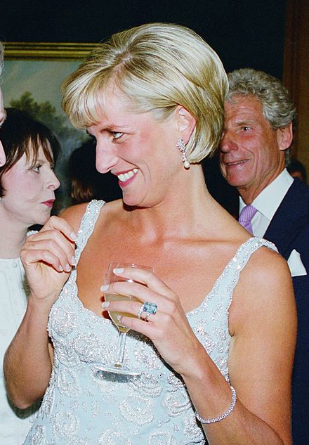 When Princess Diana died in 1997 her priceless jewels were left to Prince William and Prince Harry. Pictured with the Cartier bracelet