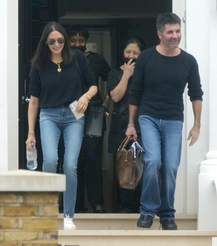 Simon Cowell and Lauren Silverman leave Britain after their two-month stay