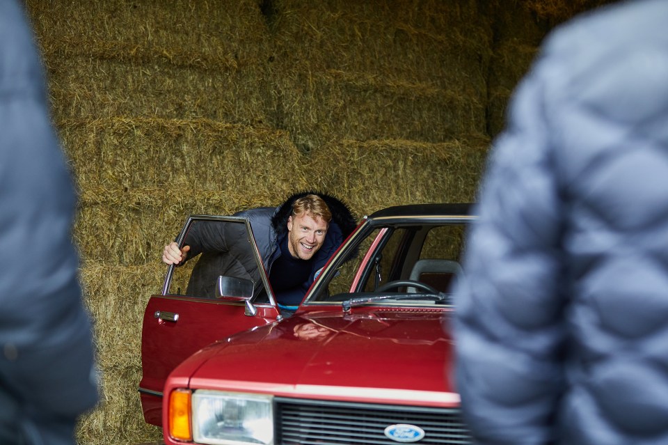 Freddie Flintoff driving old cars from his dad's generation on Top Gear