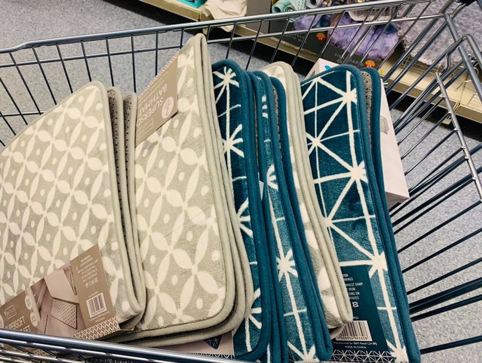 These bath mat sets were just £1 down from £7, so the shopper picked up loads