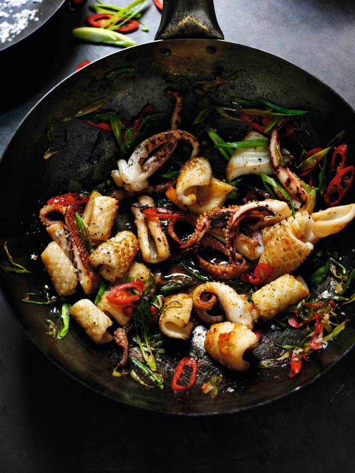 Stir-fried squid with red chilli and spring onions