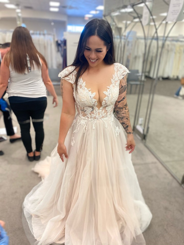 American woman Kay shared a snap of her wedding dress online which instantly went viral