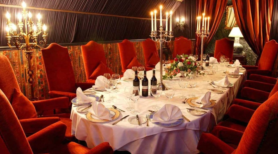 Murder Mystery parties and Elizabethan banquets can also be booked