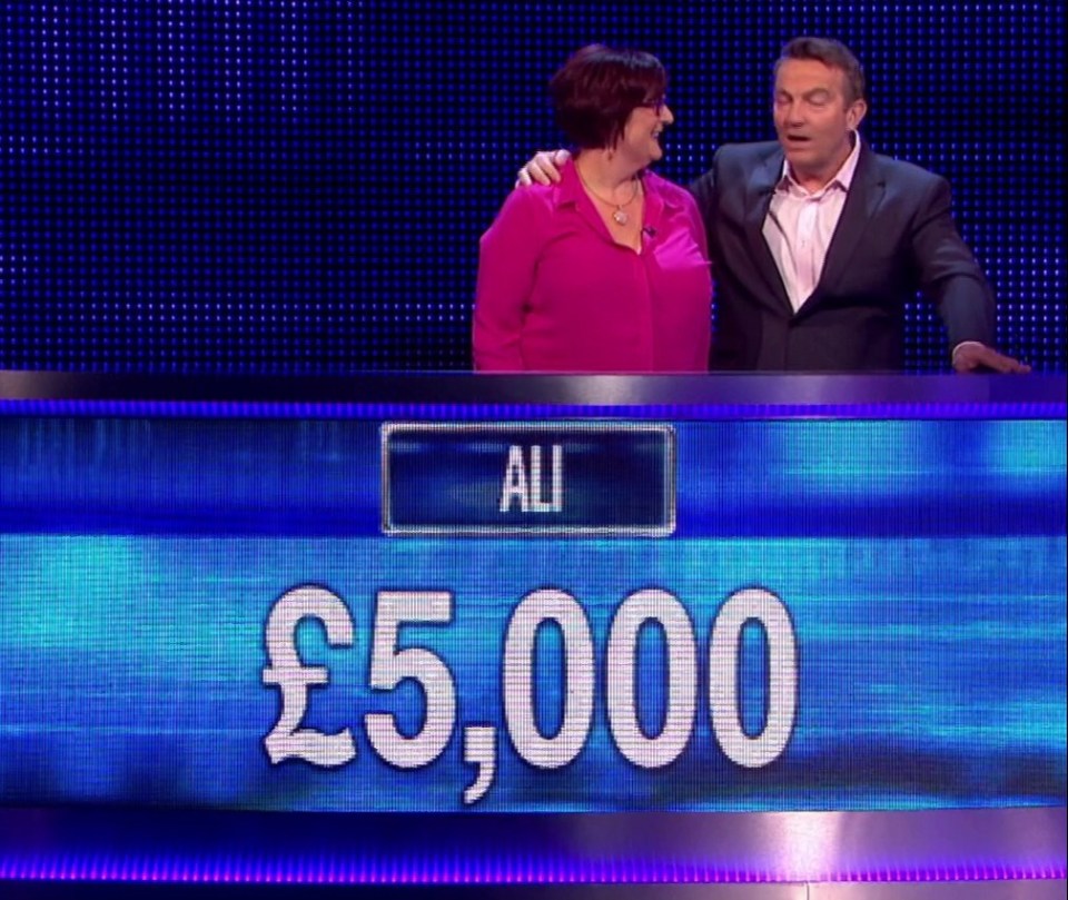 Host Bradley Walsh went over to congratulate her after her £5,000 win