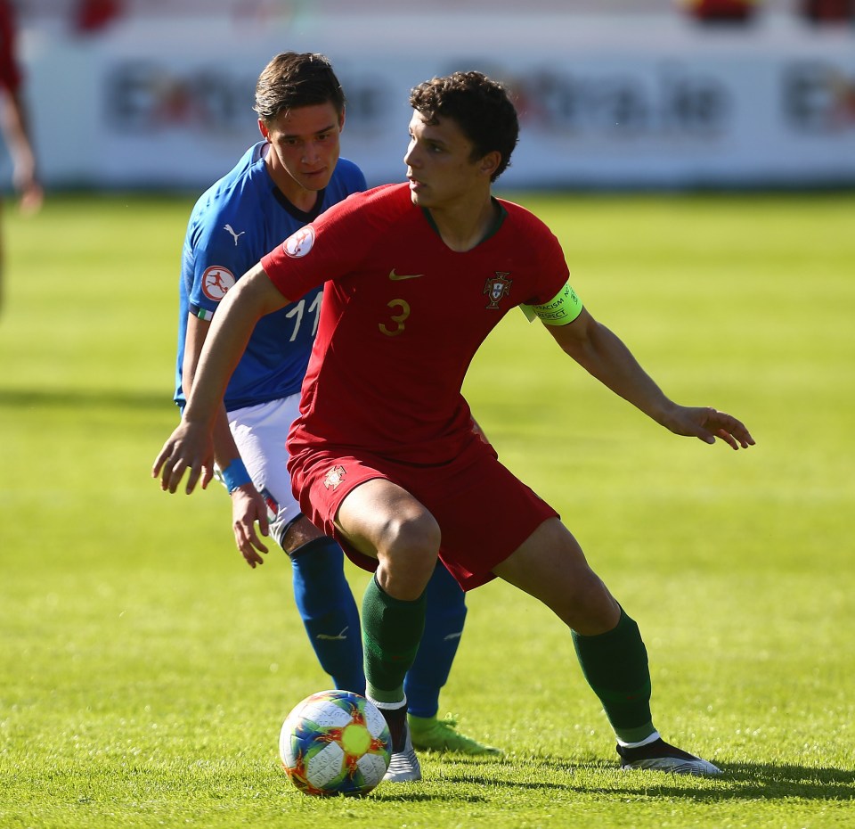 Quaresma boasts excellent leadership skills and has captained Portugal at youth level