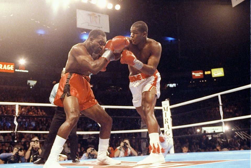 Holyfield fought back from some monstrous punishment by Riddick Bowe