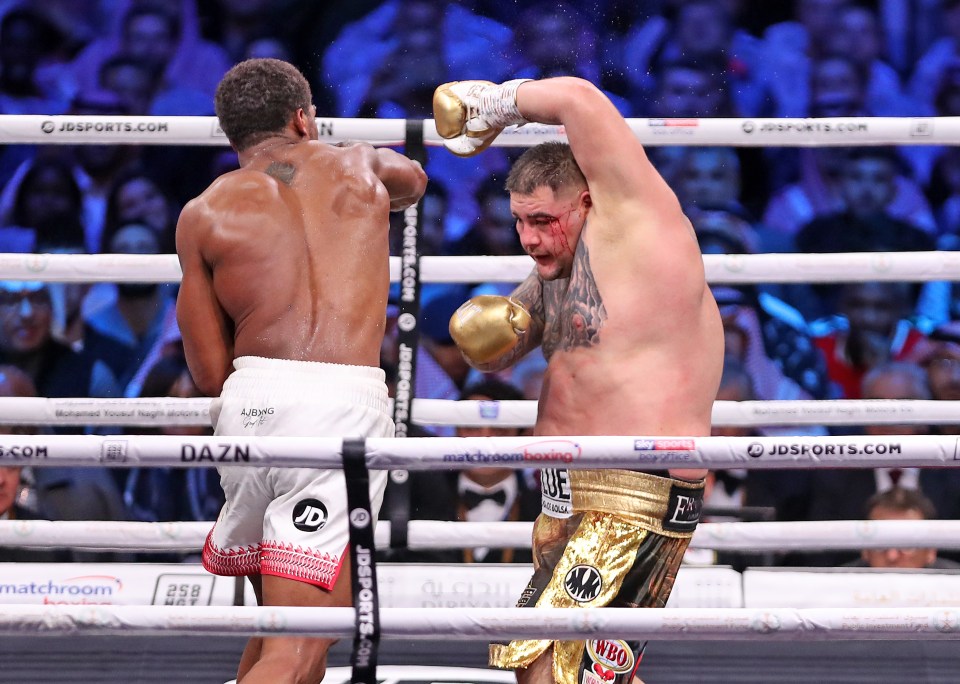 Anthony Joshua beat Andy Ruiz Jr in their rematch