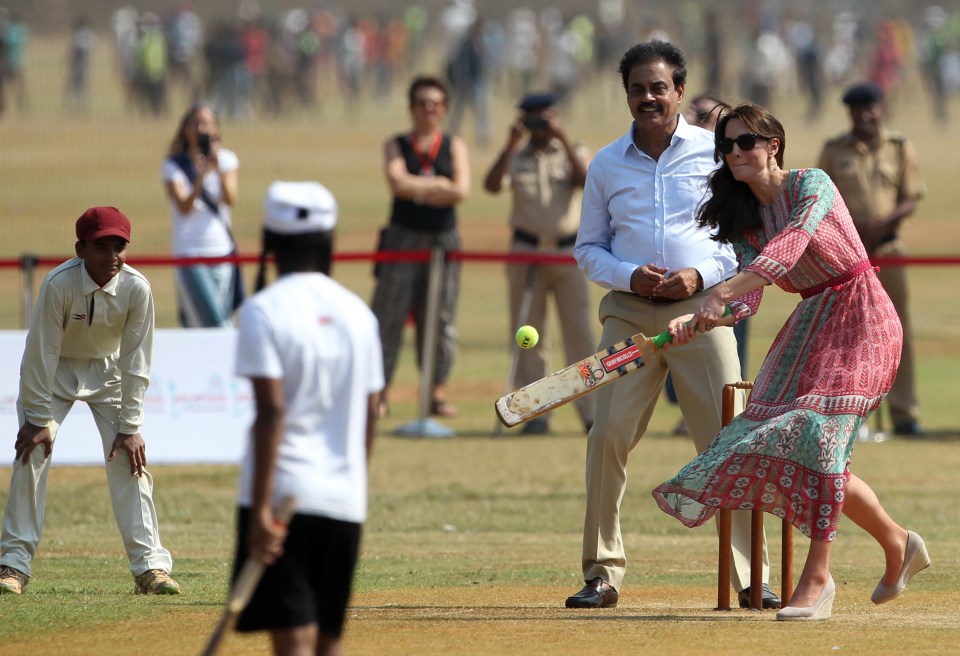 Taking her shot . . . Kate aims for the boundary during a visit to India in 2016