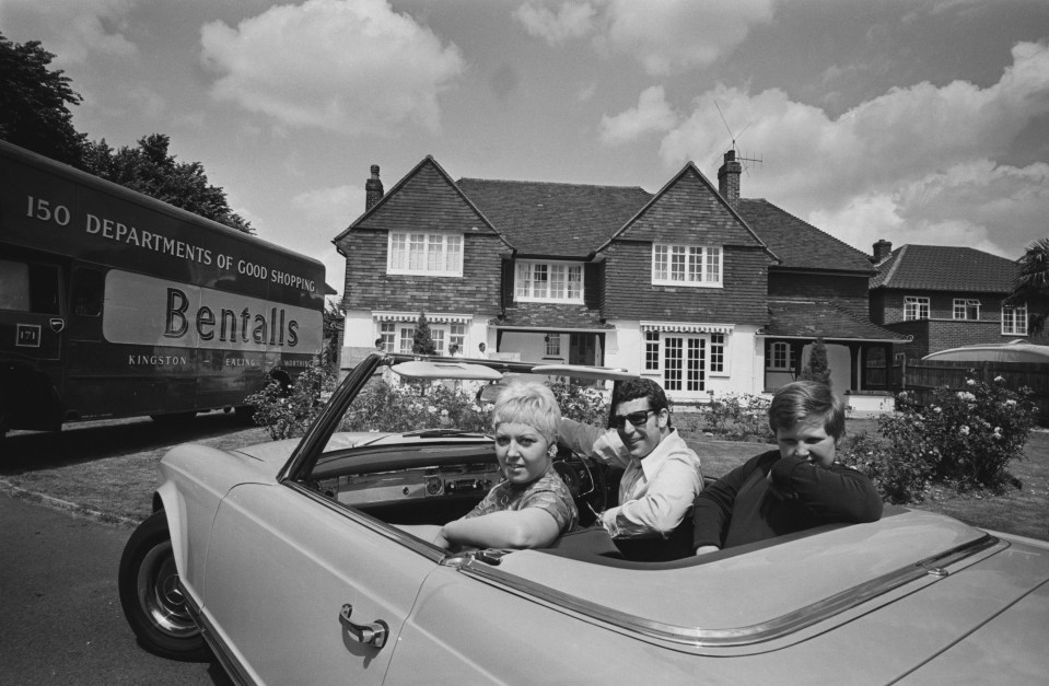 Tom with wife Melinda and son Mark in 1967